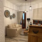 Spiti Skiathos